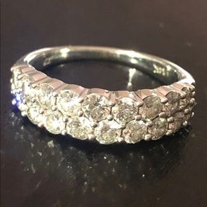 Diamond Band 1 Ct tw round Cut White Gold